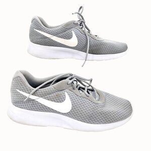 NIKE TANJUN MEN'S RUNNING SHOES SNEAKERS WOLF GRAY WHITE W/ MESH - 12